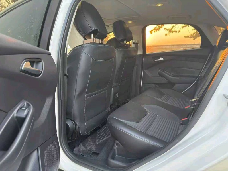 南宁18年福特福克斯9