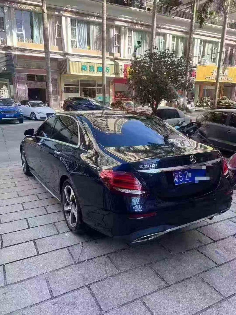 深圳18年奔驰E7