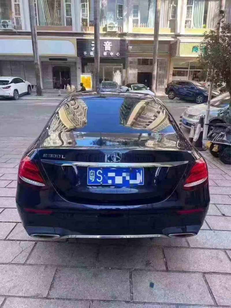 深圳18年奔驰E9