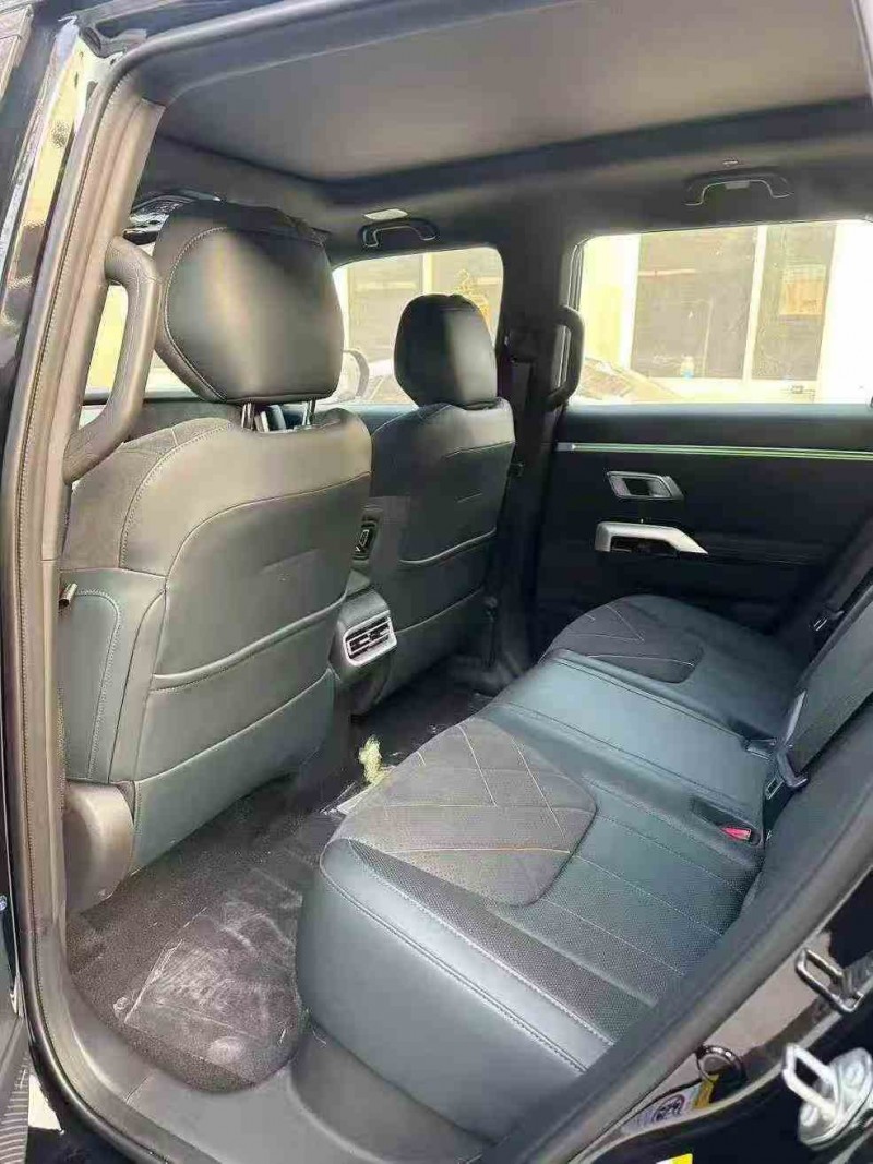 青岛25年长安汽车深蓝5