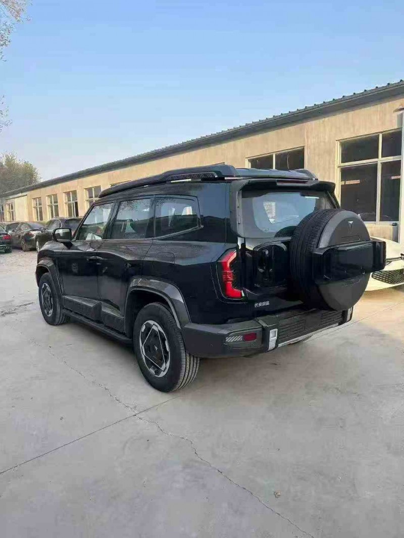 青岛25年长安汽车深蓝7