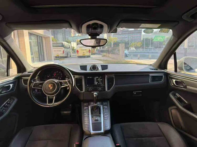 惠州16年保时捷Macan5