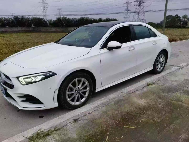 金华21年奔驰A3