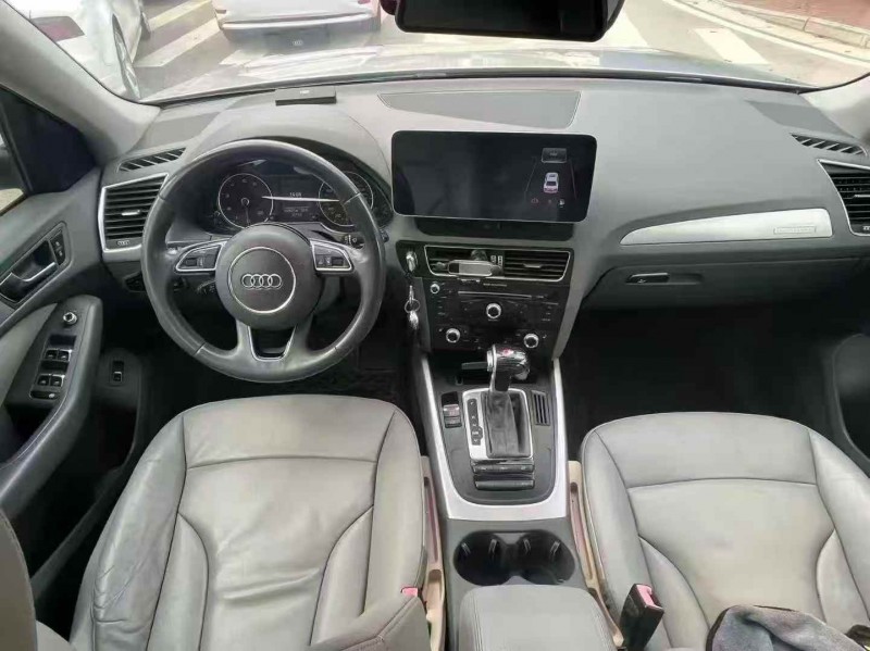 梧州14年奥迪Q56