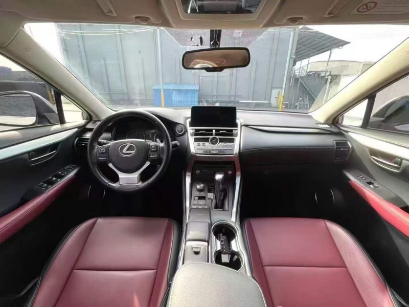 广州21年雷克萨斯NX7