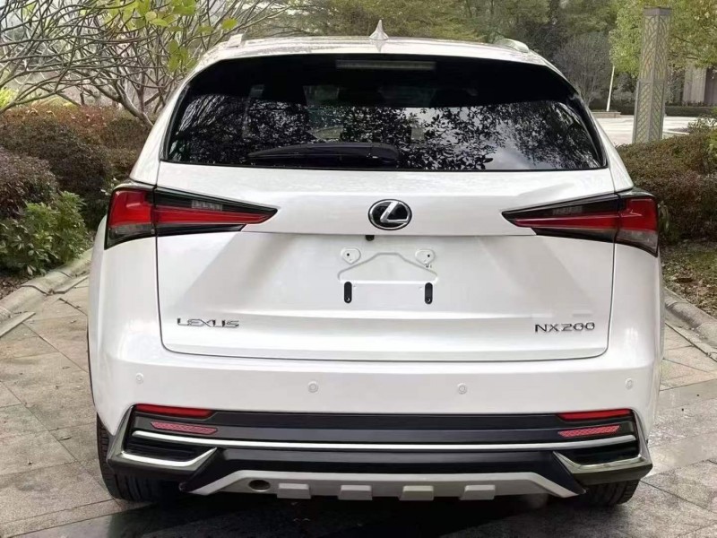 广州21年雷克萨斯NX9