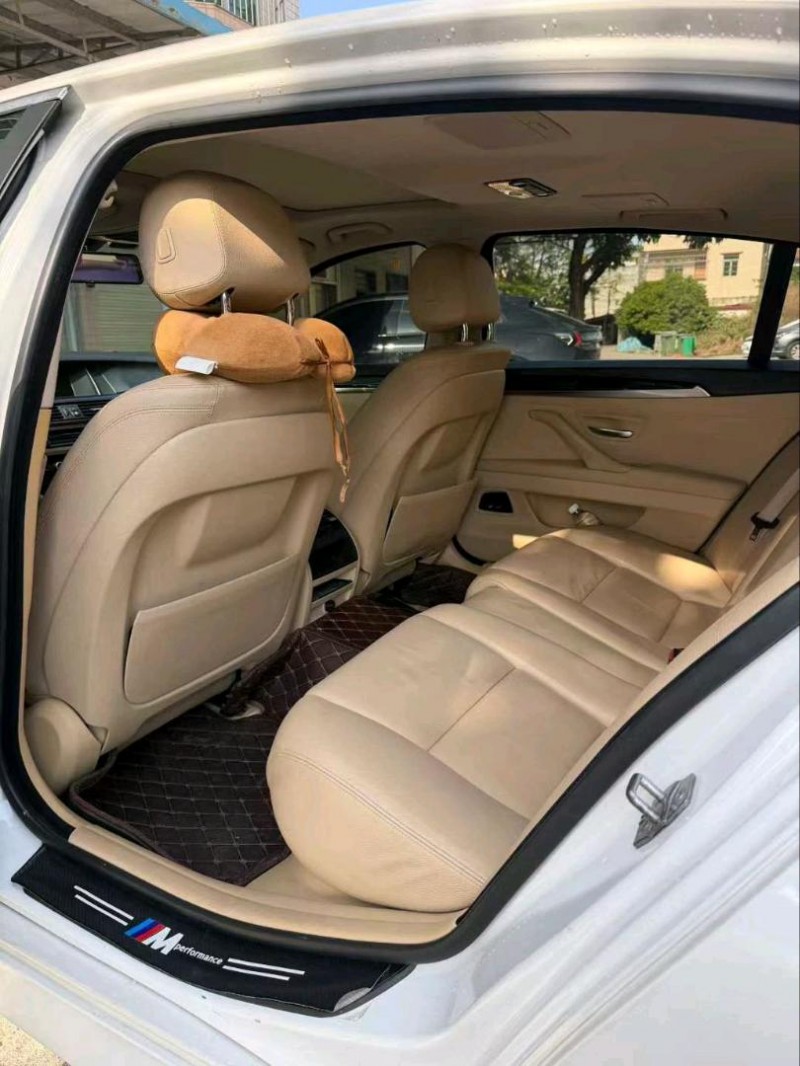 广州16年宝马5系4