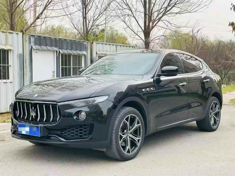 枣庄18年玛莎拉蒂Levante2