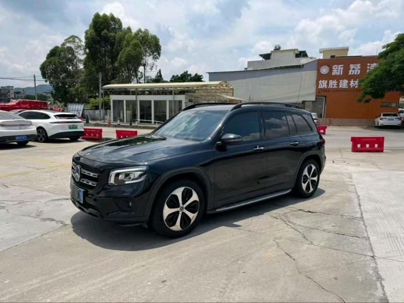 东莞21年奔驰GLB3