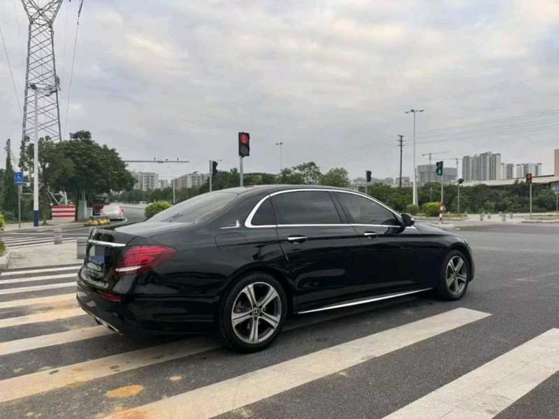 广州20年奔驰E4