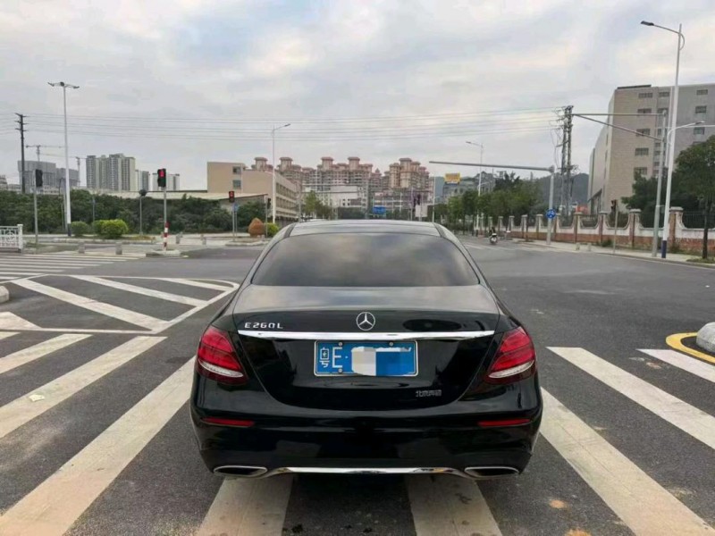 广州20年奔驰E6