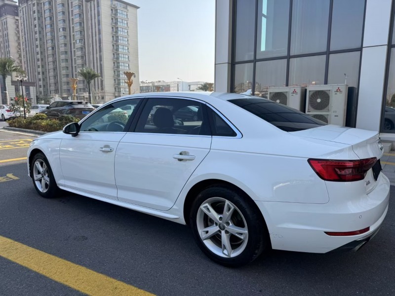 盐城17年奥迪A4L4