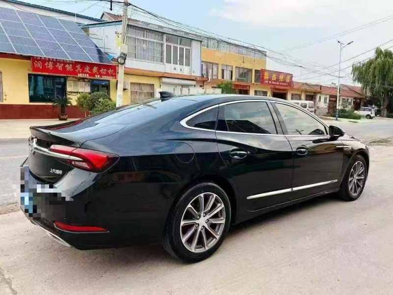 枣庄21年别克君越8