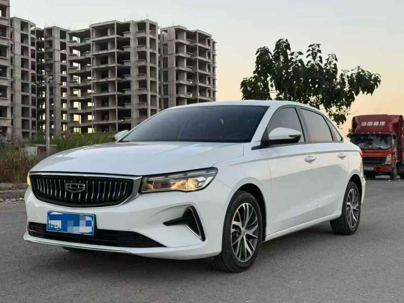 汕头22年吉利帝豪2