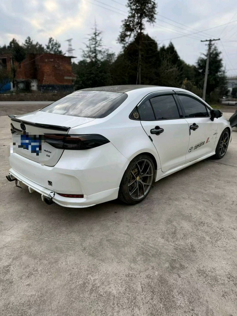 贵阳20年丰田卡罗拉3