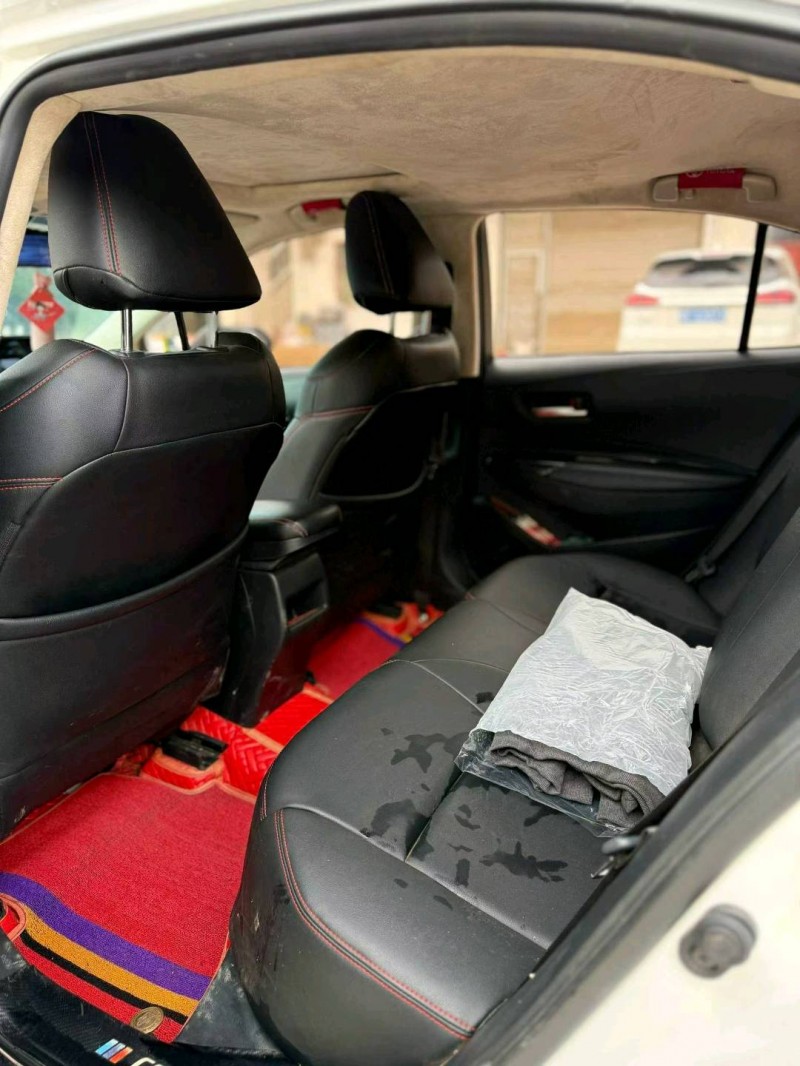 贵阳20年丰田卡罗拉7