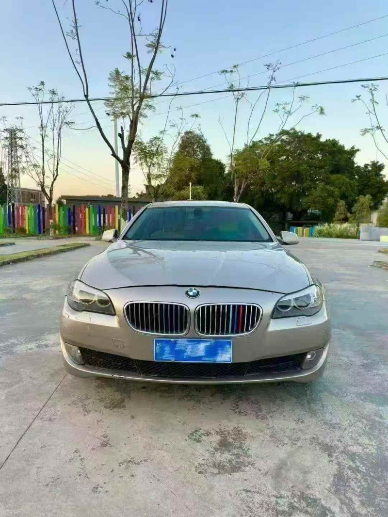 新余12年宝马5系1