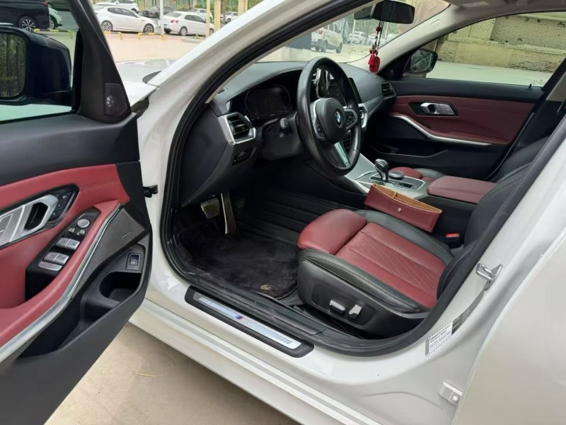 平顶山21年宝马3系4