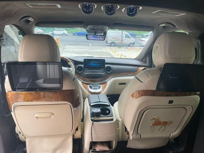 平顶山22年奔驰戴纳肯6