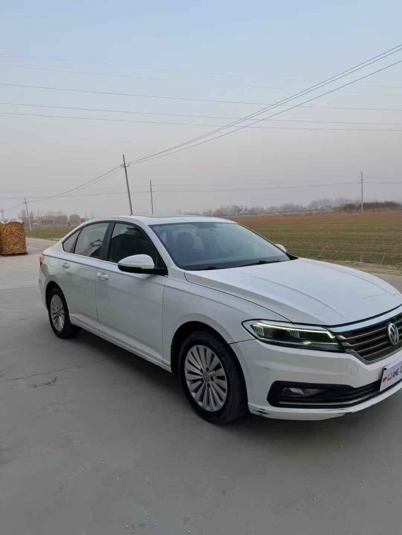 菏泽20年大众朗逸2