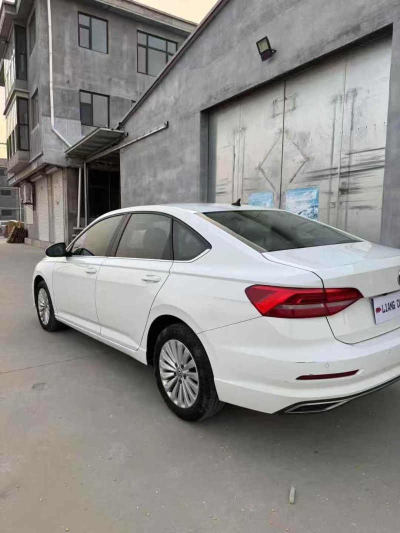 菏泽20年大众朗逸6