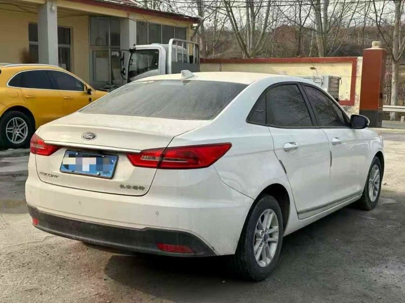 淄博19年福特福睿斯7