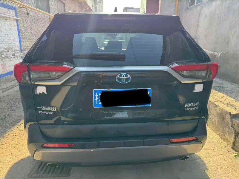 柳州21年丰田RAV4荣放9