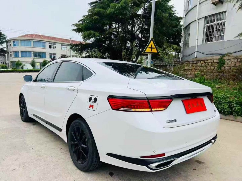 烟台22年吉利博瑞8