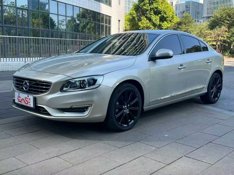 佛山20年沃尔沃S60L3