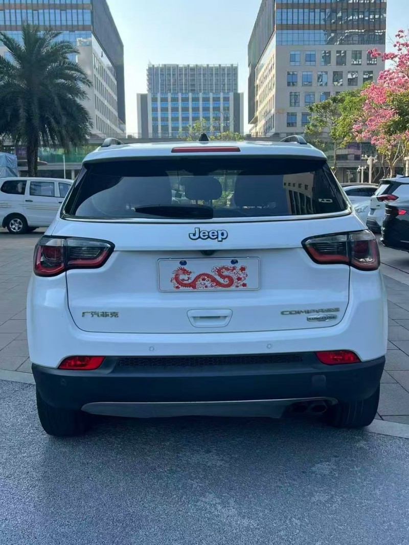 佛山18年Jeep指南者9