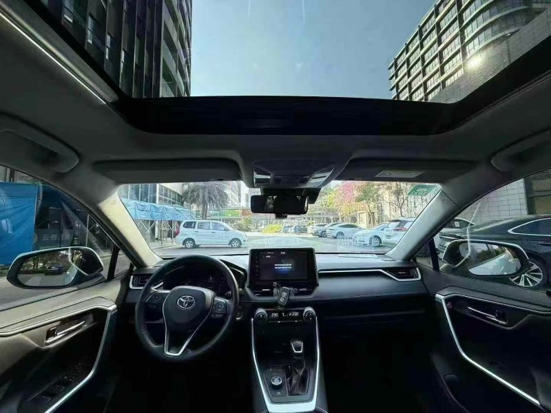 佛山20年丰田RAV4荣放5