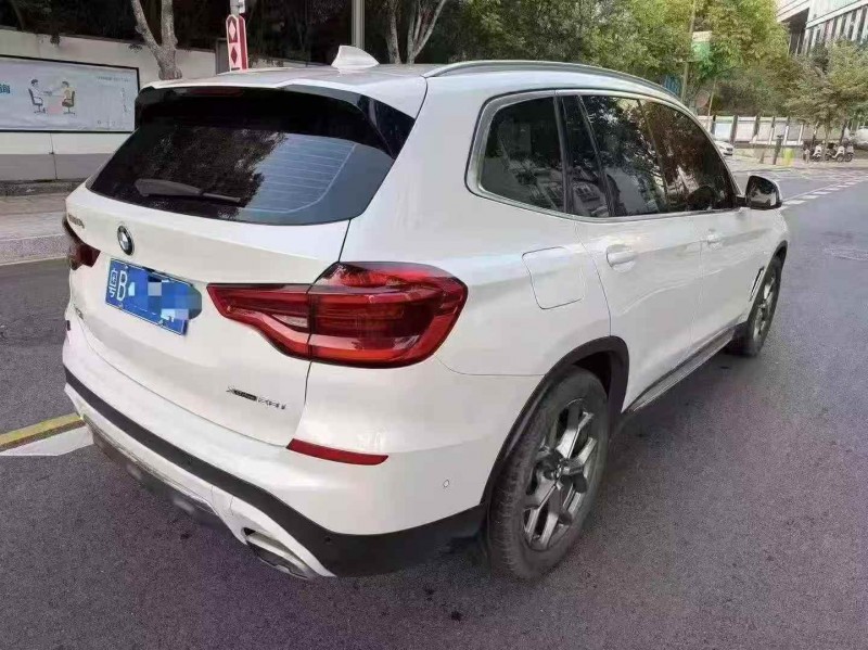 深圳21年宝马X38