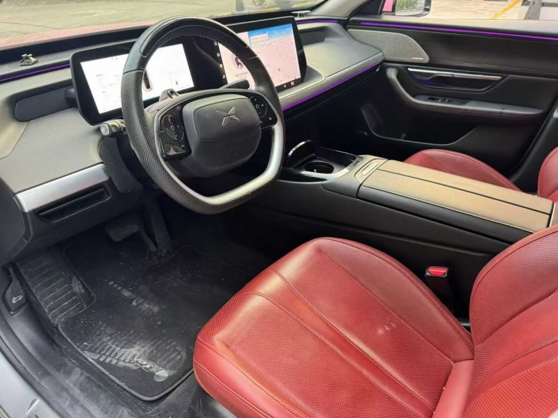 深圳21年小鹏汽车p77