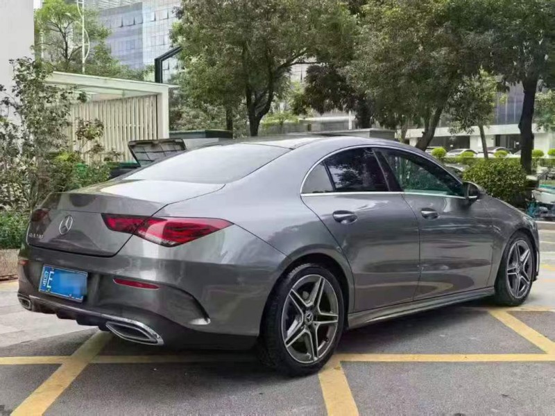 深圳23年奔驰CLA8