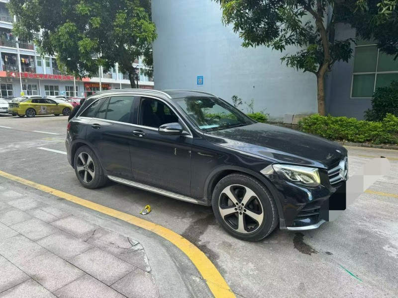 深圳18年奔驰GLC2