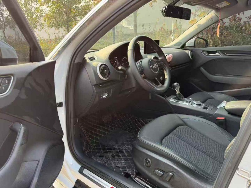 宜昌19年奥迪A36