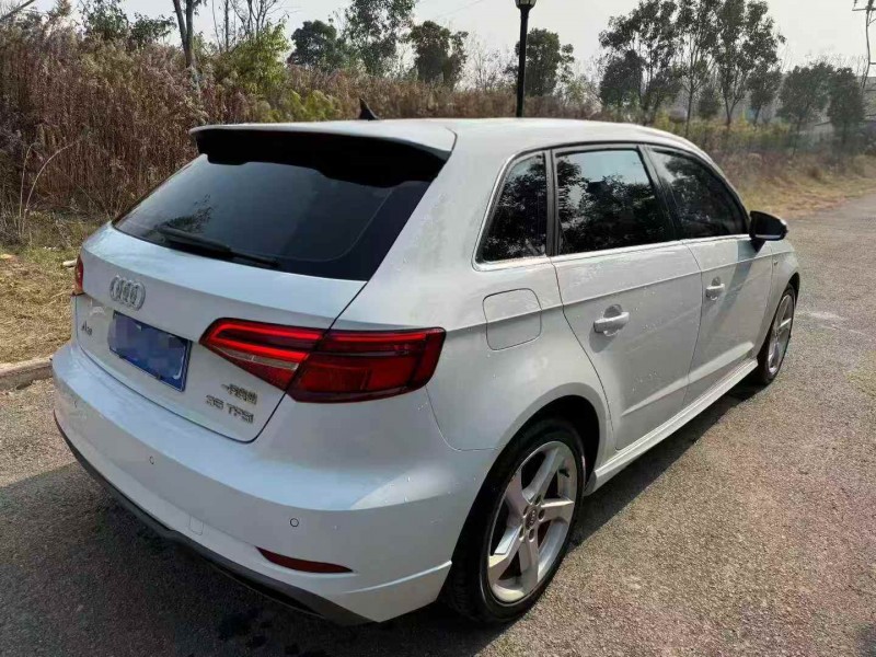 宜昌19年奥迪A38