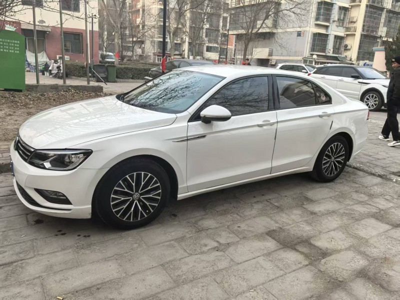 天津18年大众凌渡2