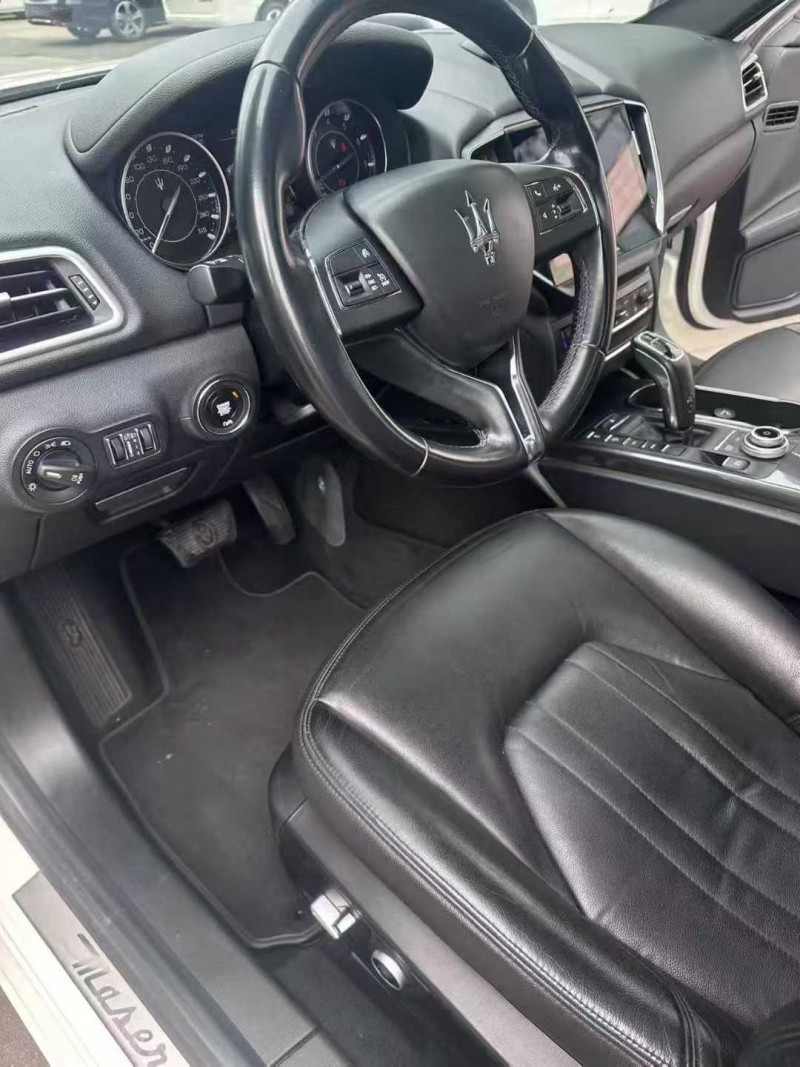 佛山21年玛莎拉蒂Ghibli4