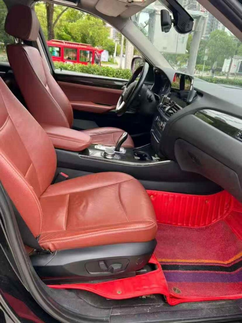 鹰潭13年宝马X36