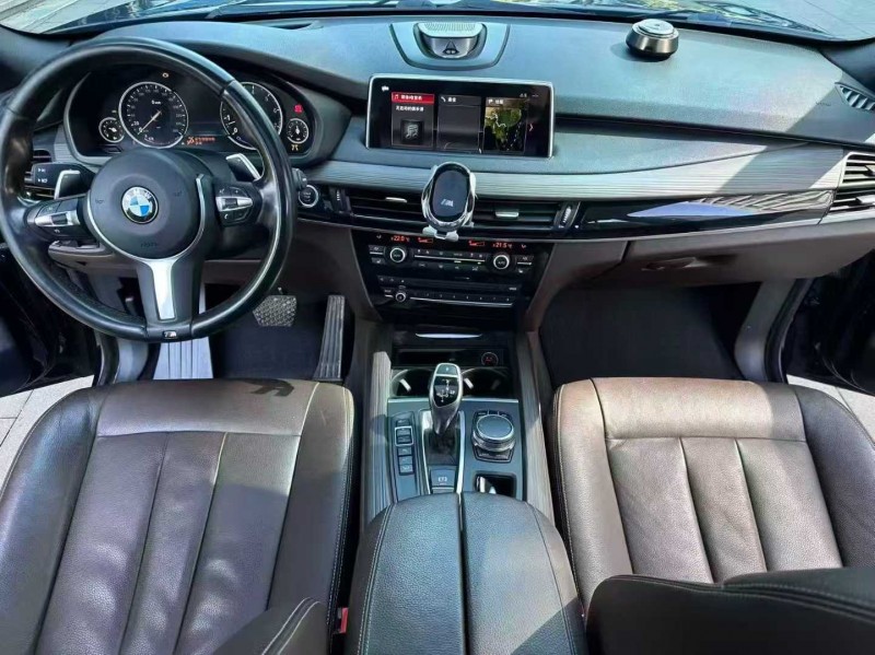 佛山18年宝马X55