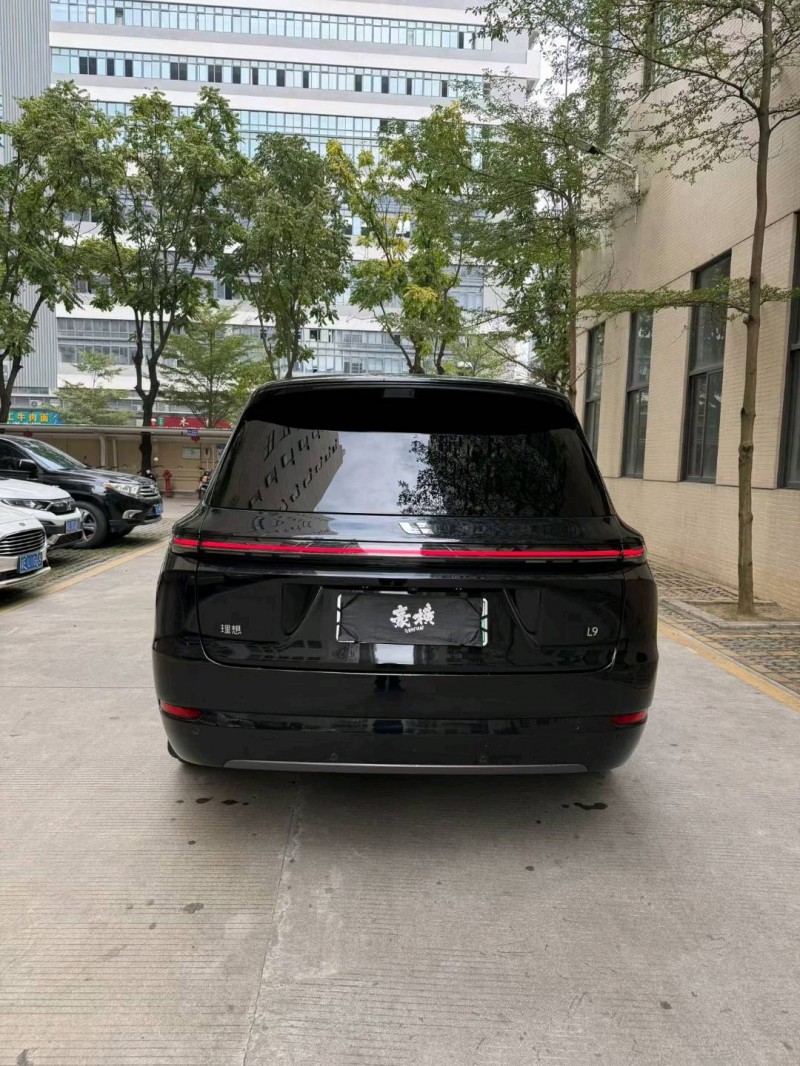 佛山23年理想L95