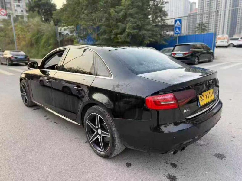 南宁10年奥迪A4L7