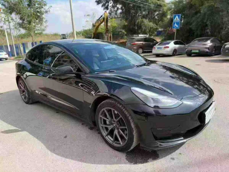 南宁22年特斯拉MODEL Y2