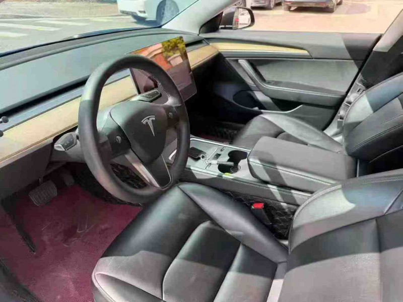 南宁22年特斯拉MODEL Y4