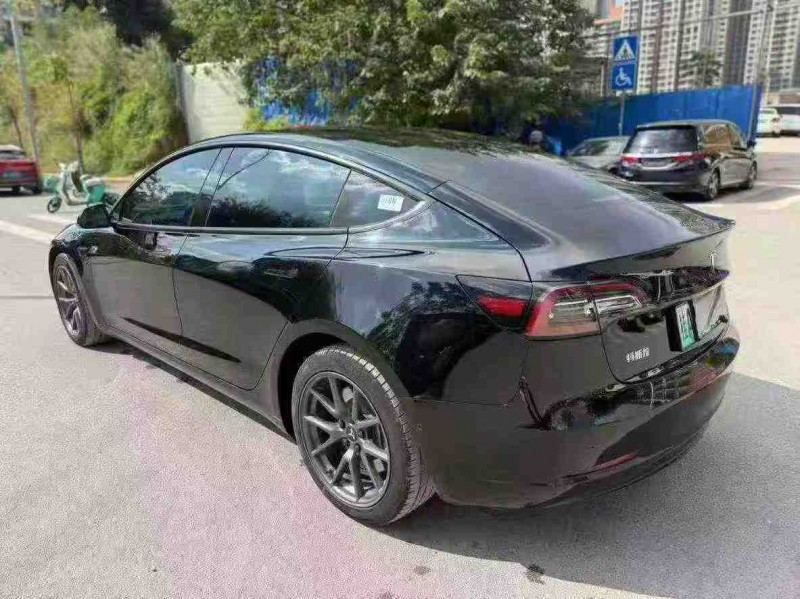 南宁22年特斯拉MODEL Y7