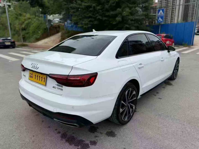 南宁23年奥迪A4L7