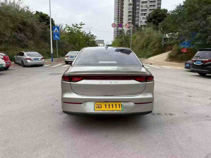 南宁24年传祺埃安S5809