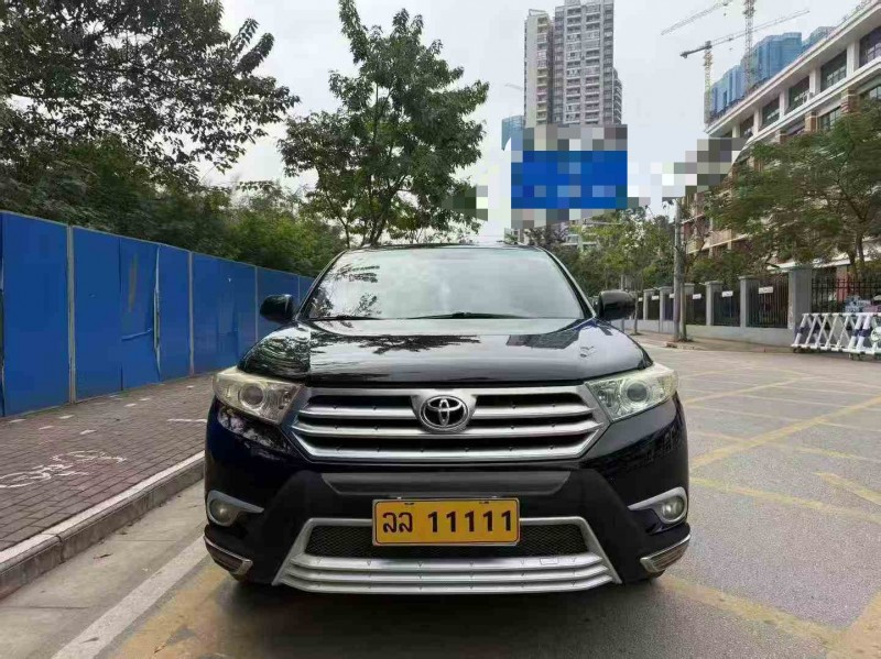 南宁14年丰田汉兰达1