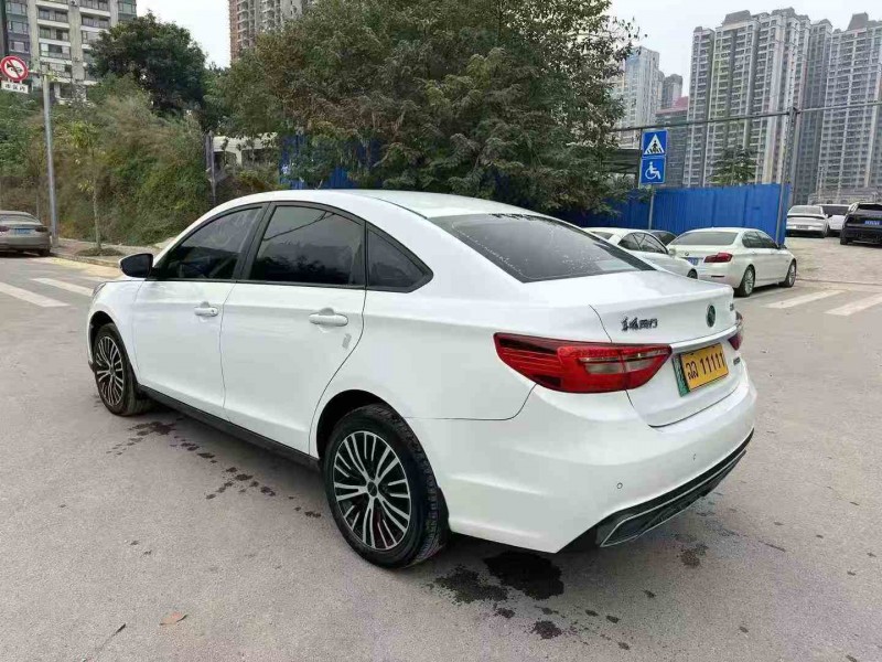 南宁22年东风风行8